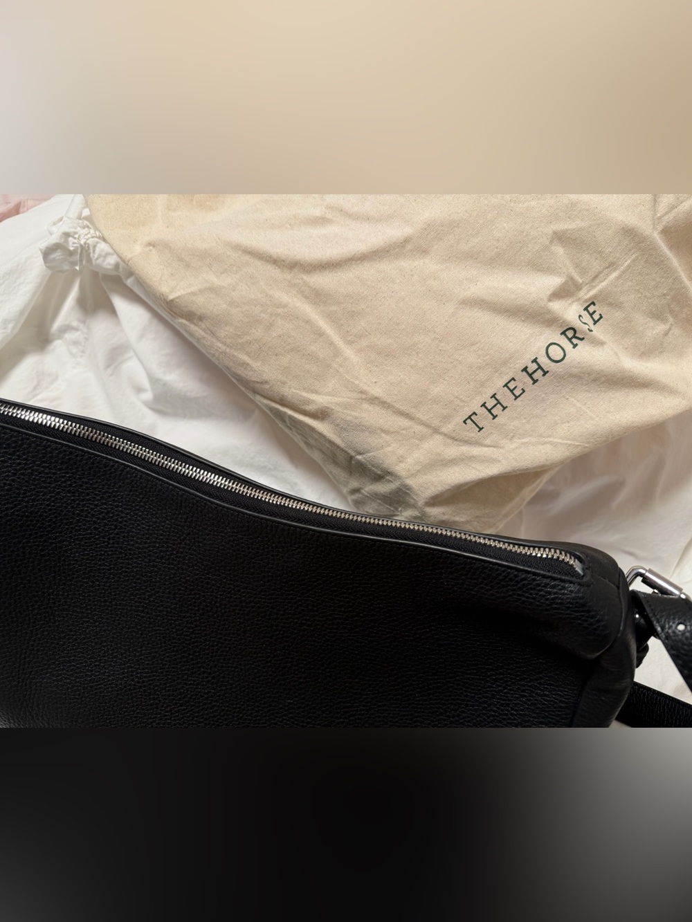 Brand New The Horse Lottie Handbag in Black Leather - Picture 3 of 6